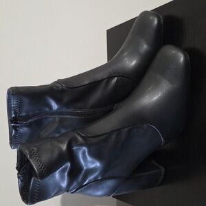 Madden Girl Chunky Heeled Boots